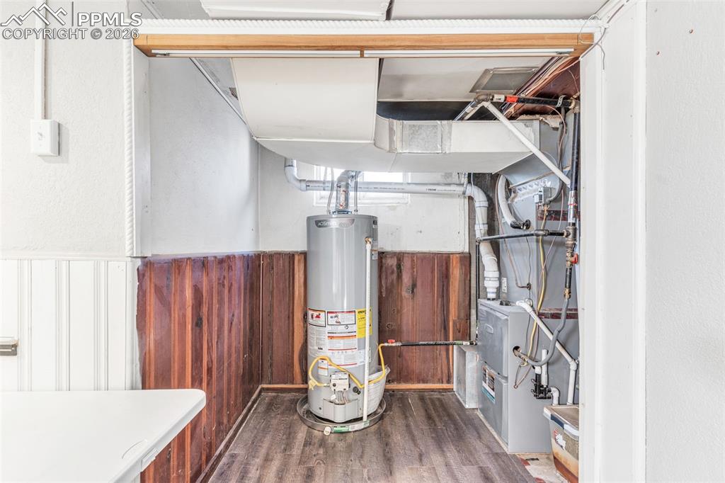 Image 23 of 43: No Description Available