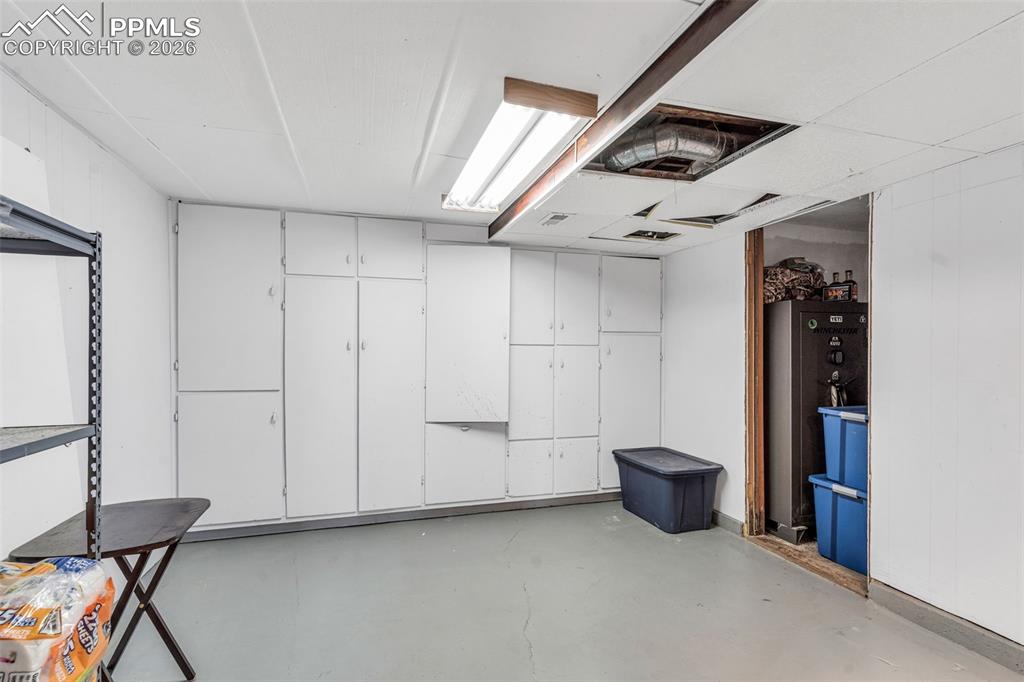 Image 26 of 43: No Description Available