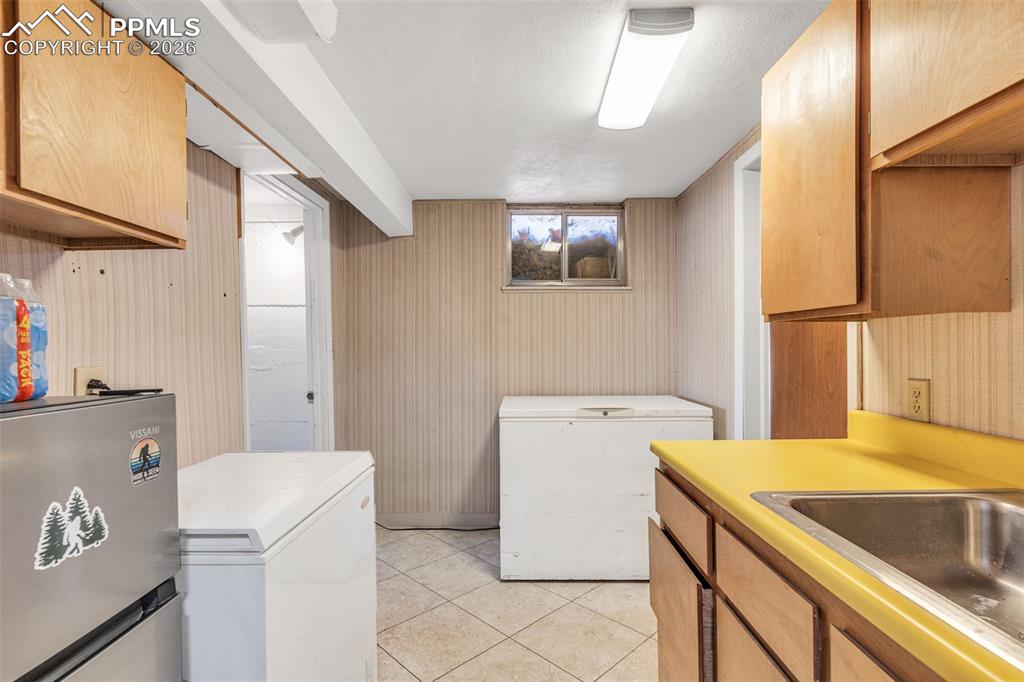 Image 27 of 43: No Description Available