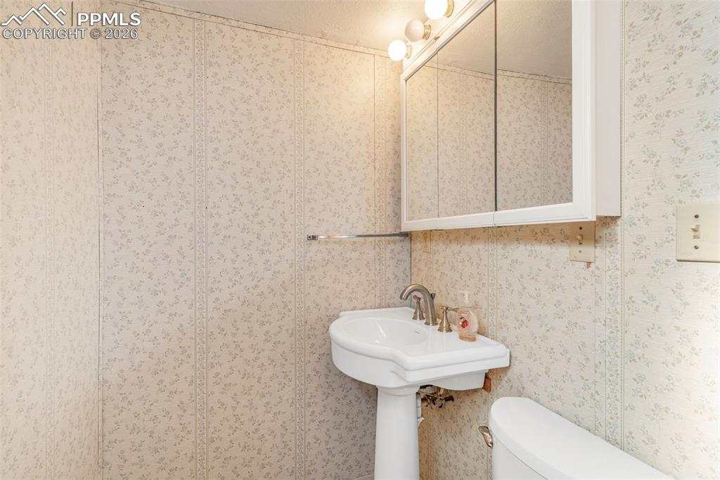 Image 29 of 43: No Description Available