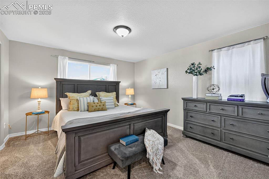 Image 5 of 46: Bedroom