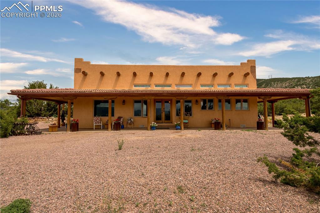 Image 2 of 20: Back of Structure