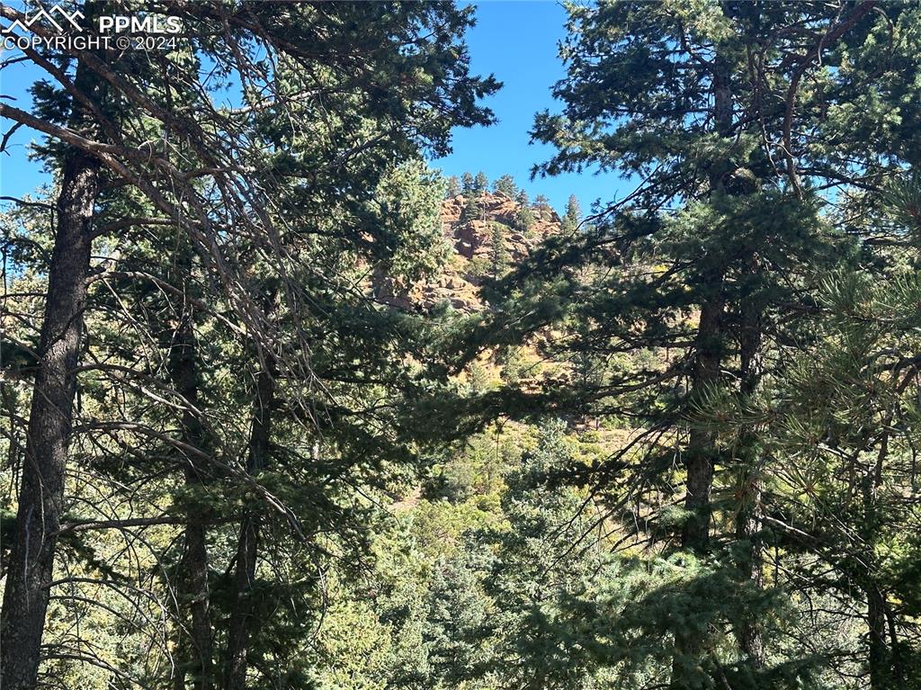 Image 4 of 19: Views of Sugarloaf Summit from the lot!