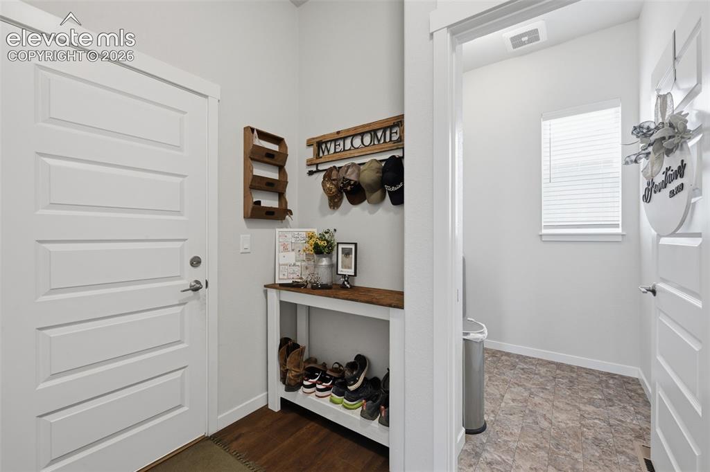 Image 13 of 40: Mud Room