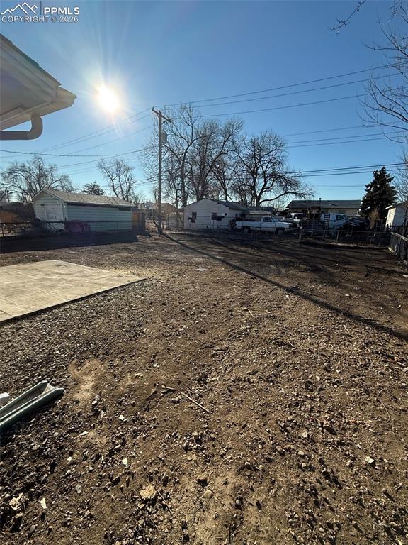 Image 42 of 42: Yard