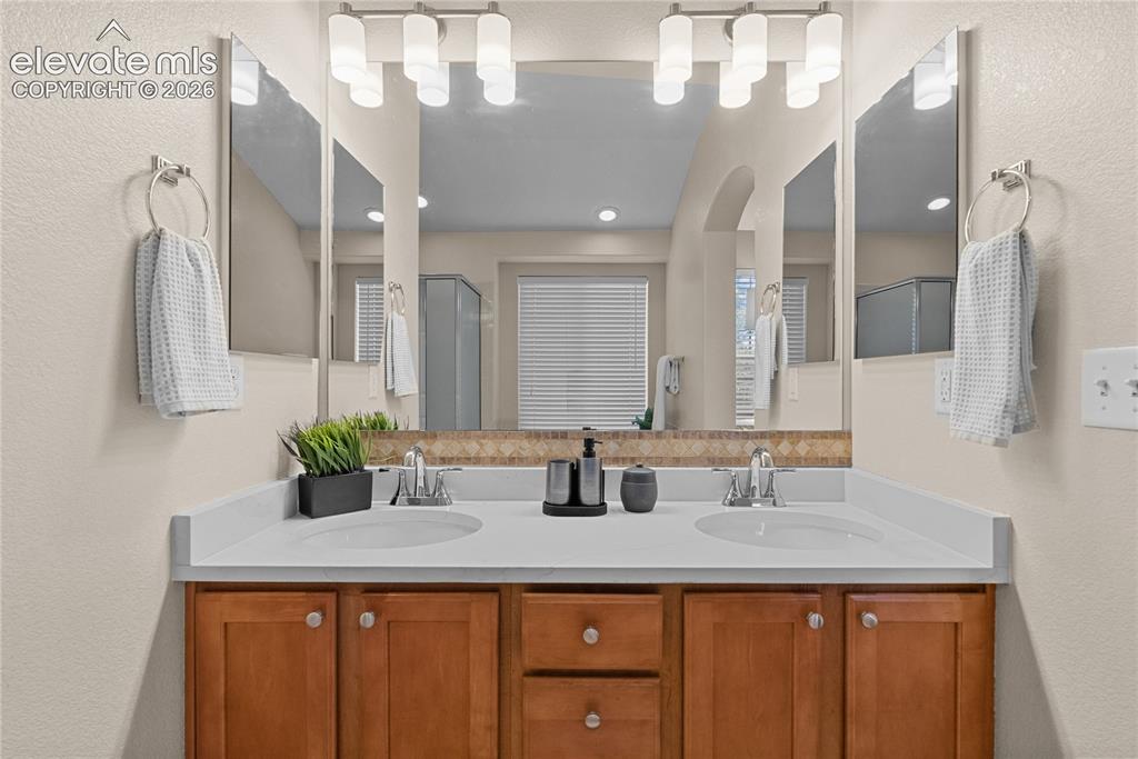 Image 17 of 44: Master Bathroom