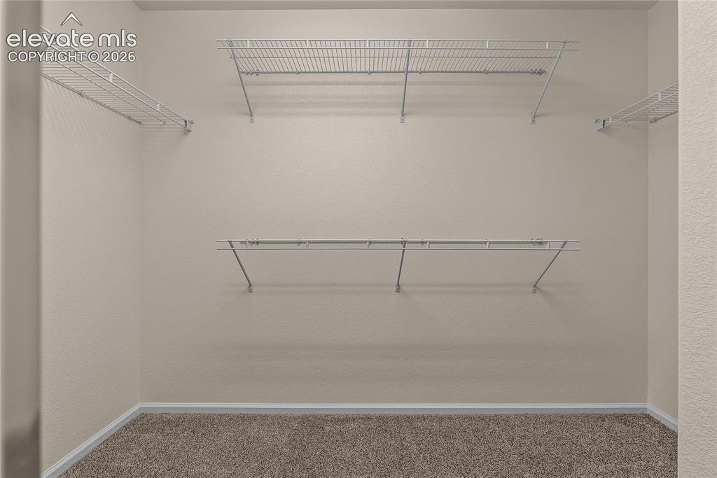 Image 20 of 44: Closet
