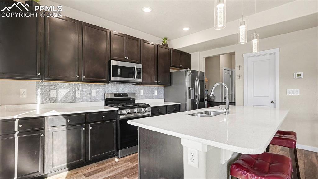 Image 11 of 44: Kitchen