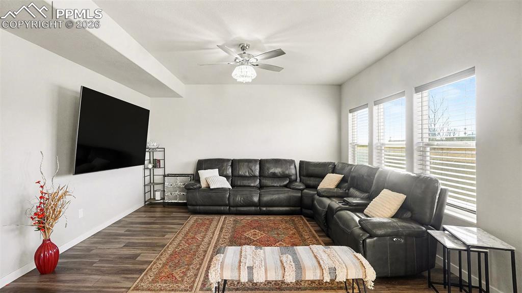 Image 13 of 44: Living Room