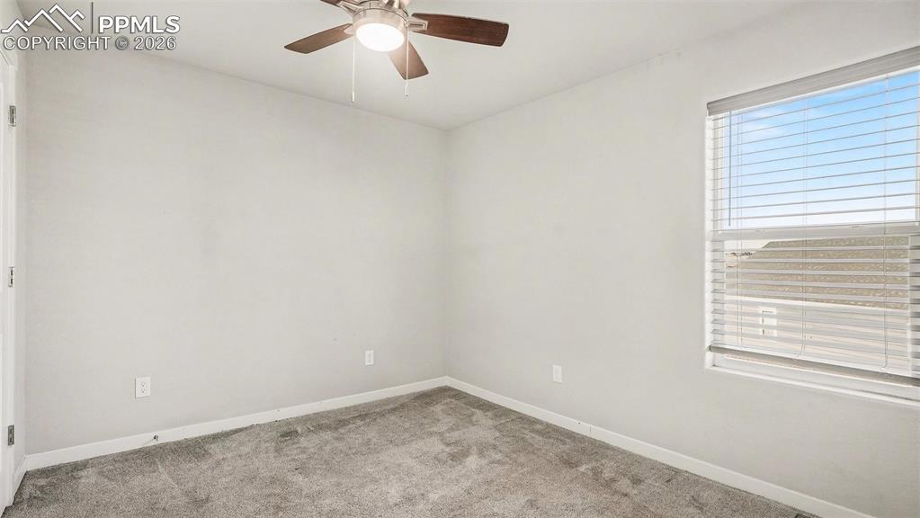 Image 25 of 44: Bedroom