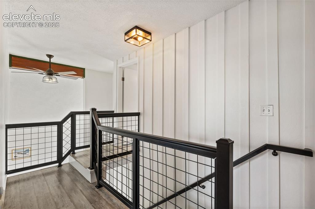 Image 17 of 50: Upper Level Hallway