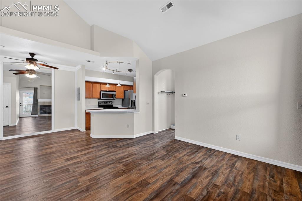 Image 18 of 38: Living Room