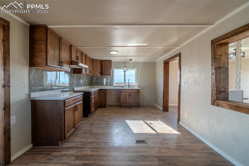 Image 20 of 37: Appliances on order