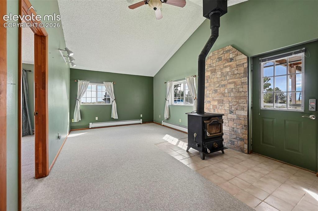 Image 12 of 50: Living Room