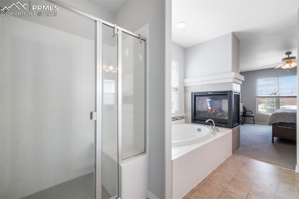 Image 13 of 50: Bathroom