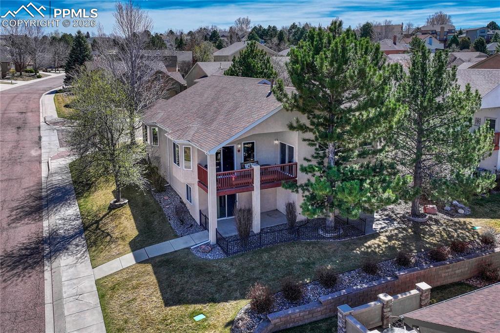 Image 2 of 50: Finished walk-out basement on the corner lot of a cul-de-sac.