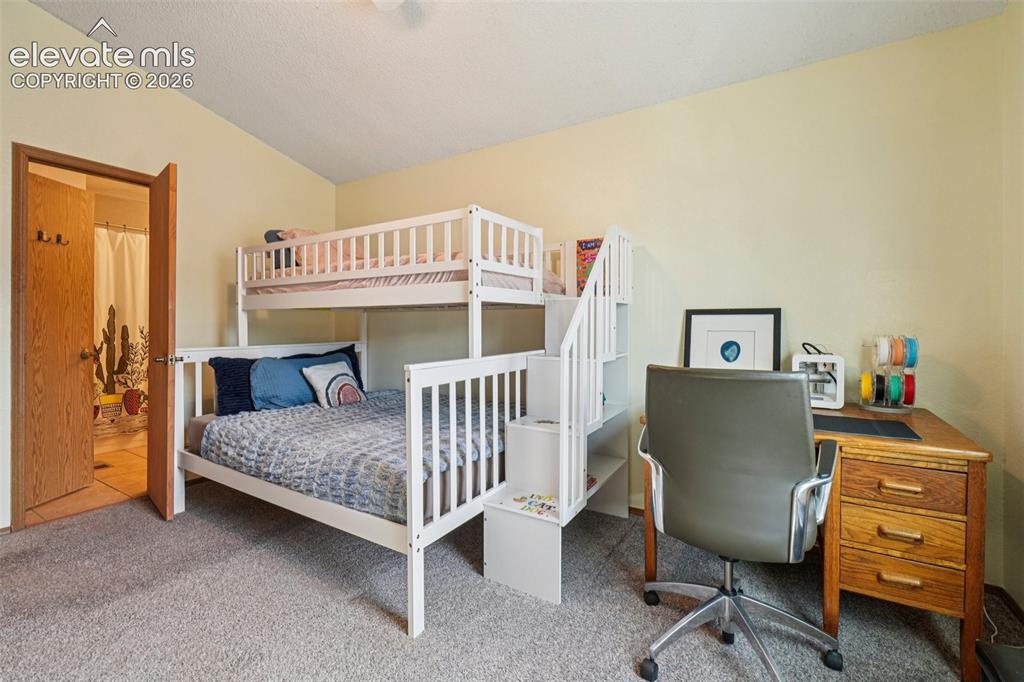 Image 12 of 24: Bedroom