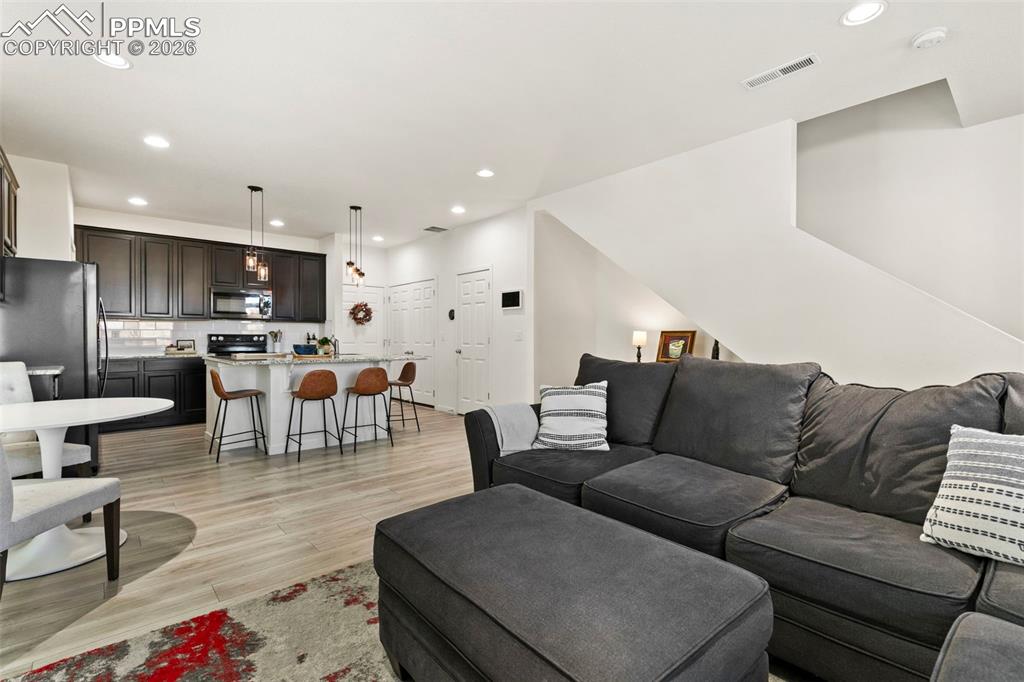 Image 5 of 35: Living Room