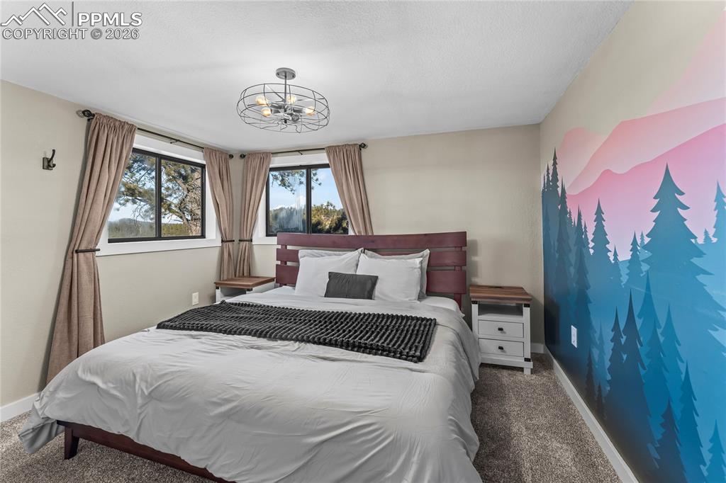 Image 23 of 34: Bedroom