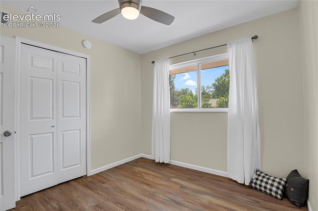 Image 19 of 28: Bedroom 3