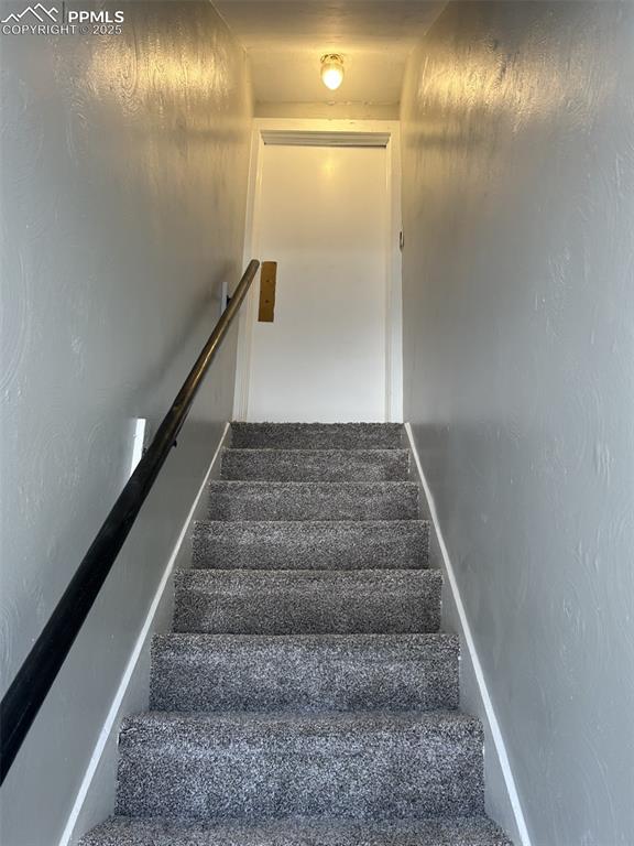 Image 43 of 49: View of stairway