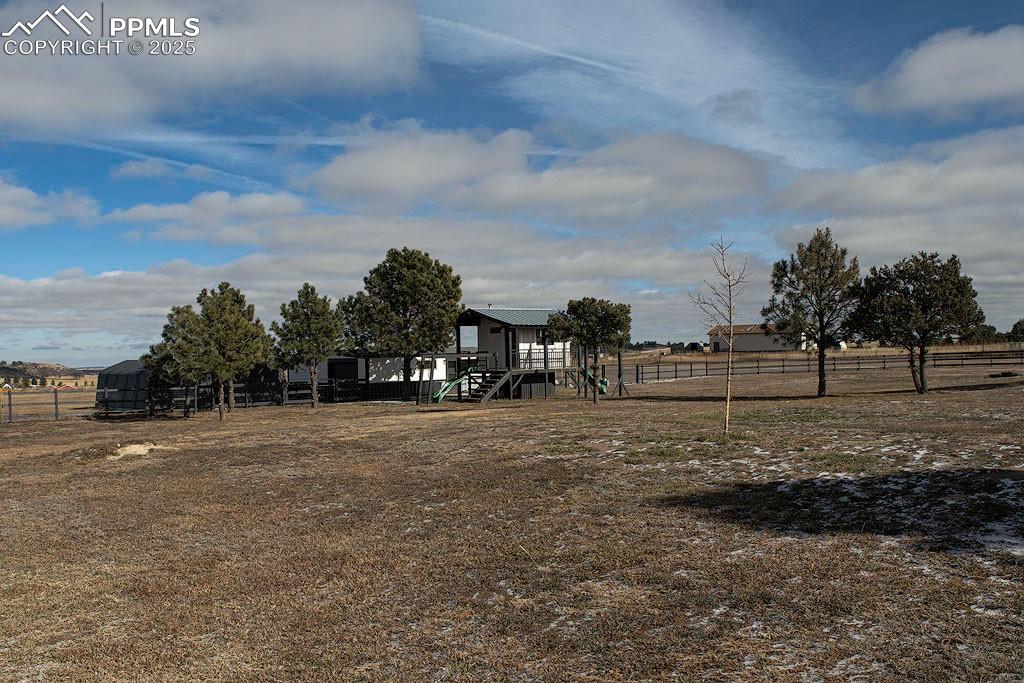 Image 19 of 23: Playhouse