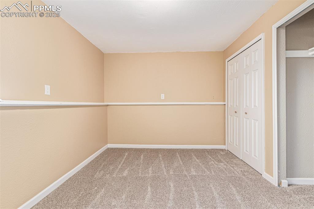 Image 23 of 39: Bedroom