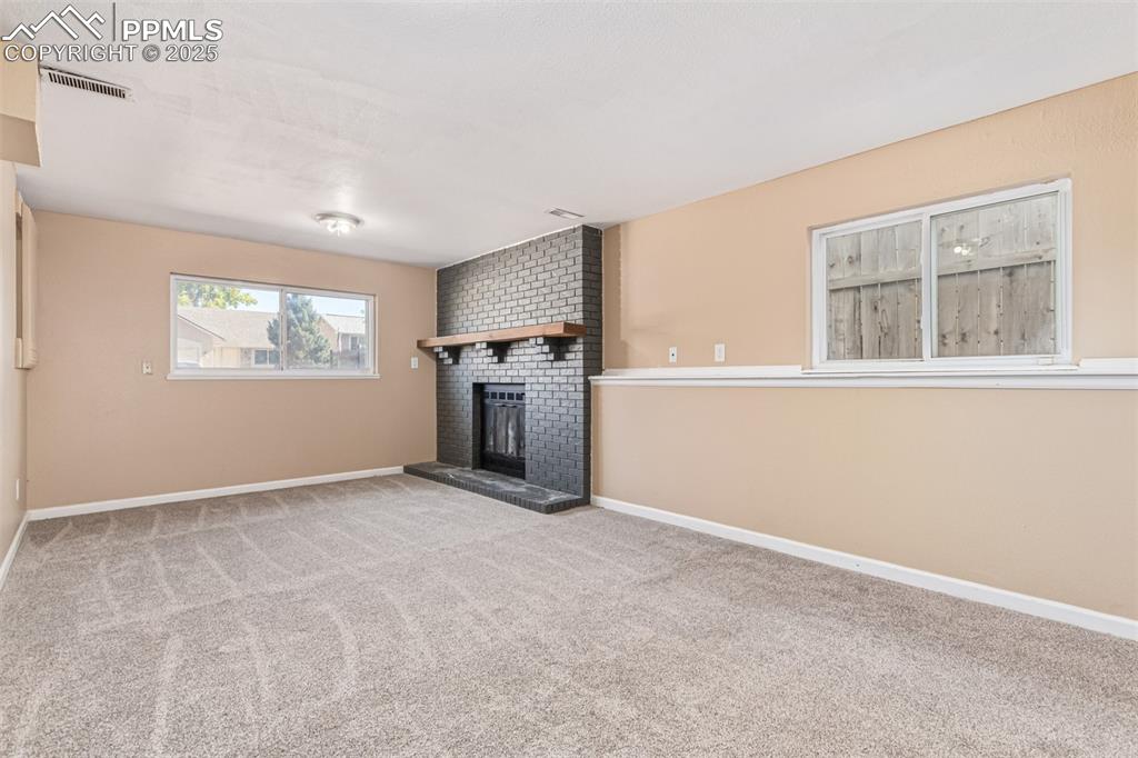 Image 3 of 39: Living Room