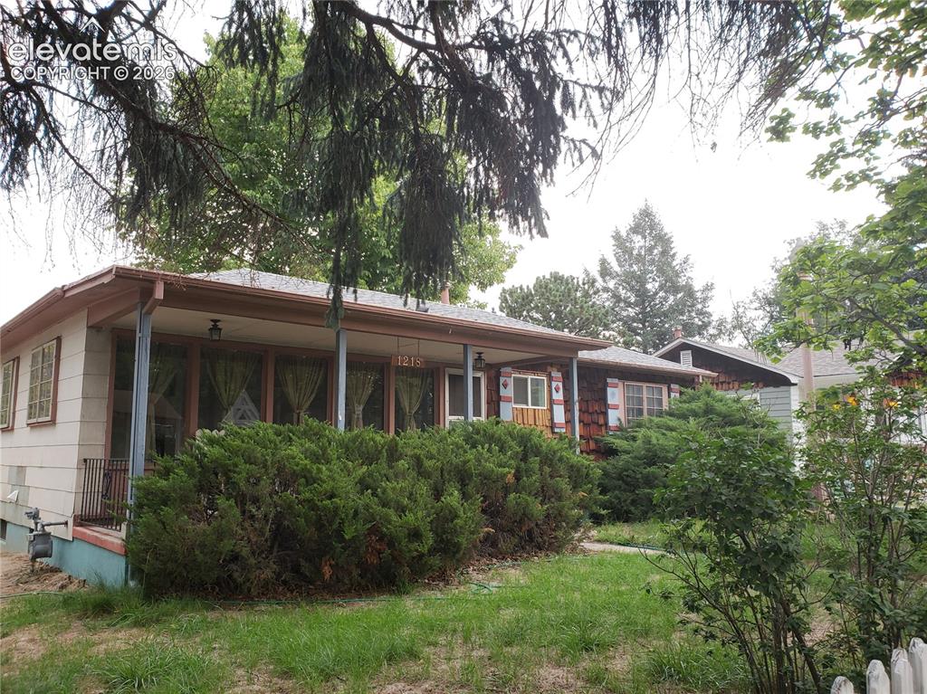 Image 13 of 13: Front of Structure