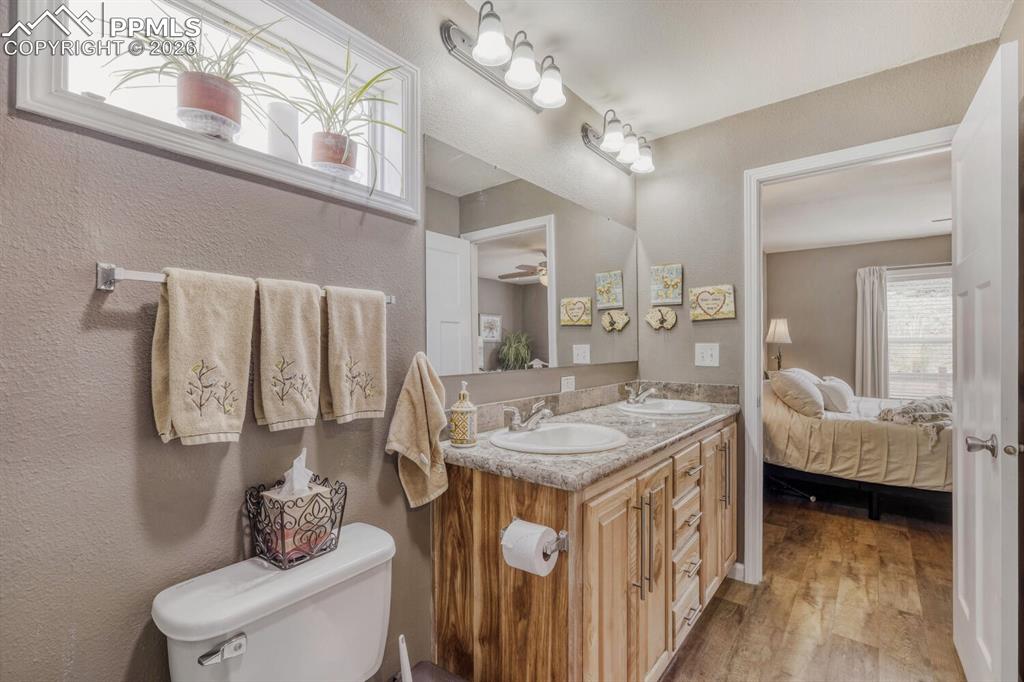 Image 19 of 33: Master Bathroom