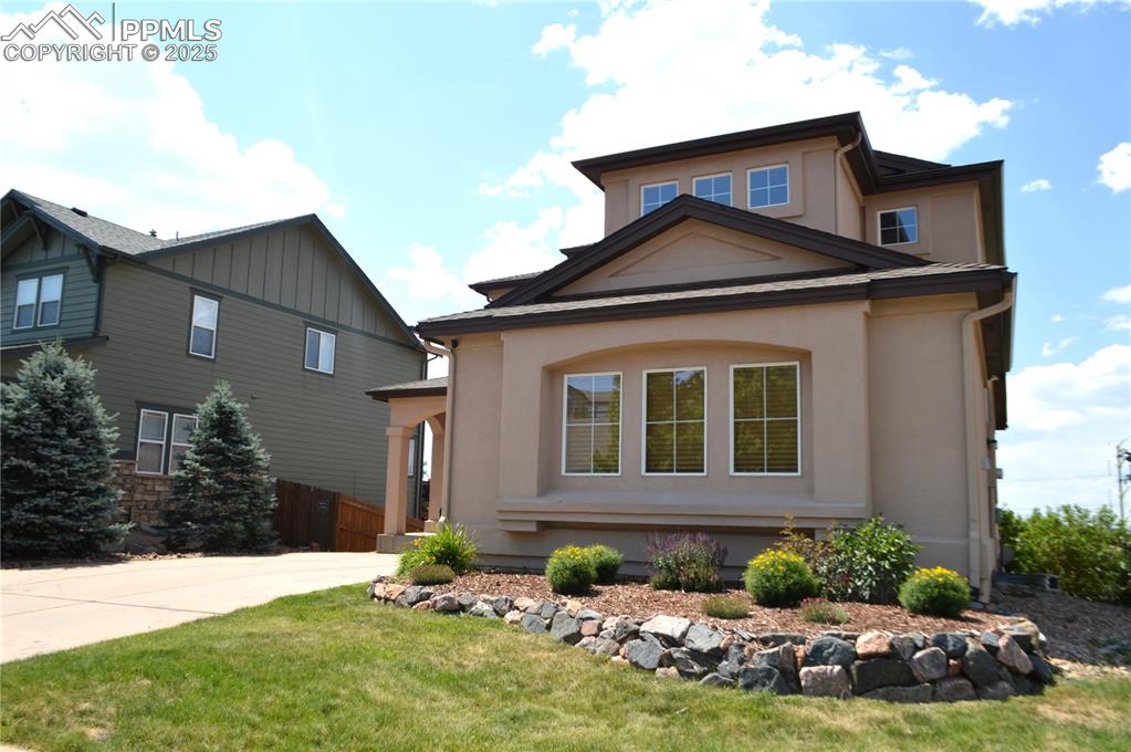 Image 2 of 24: Front of Structure