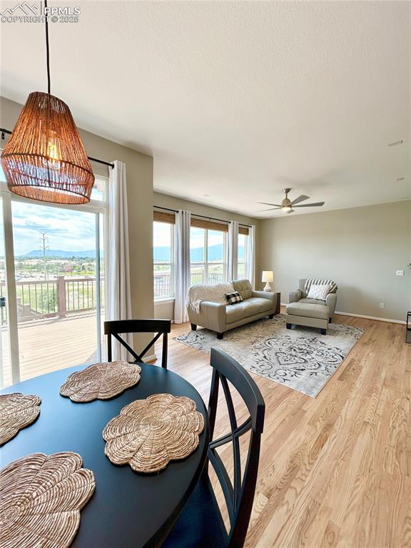 Image 7 of 24: Dining Area