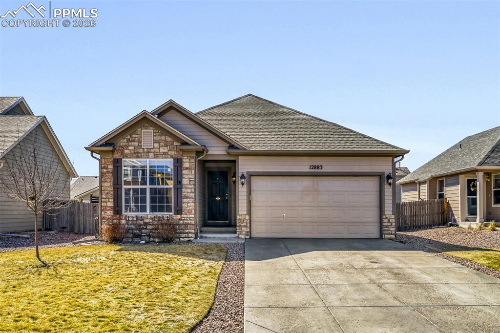 Image 3 of 39: Front of Structure