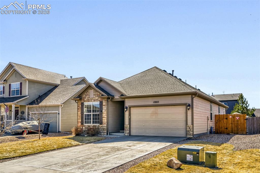 Image 4 of 39: Front of Structure