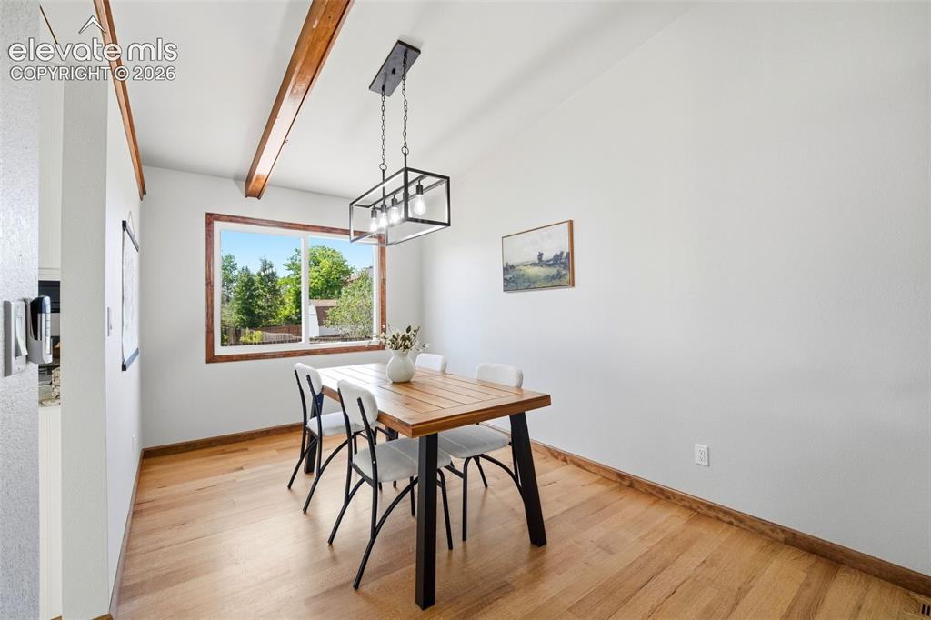 Image 7 of 45: Dining Area