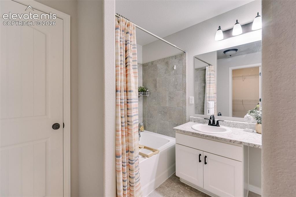 Image 19 of 29: Master Bathroom