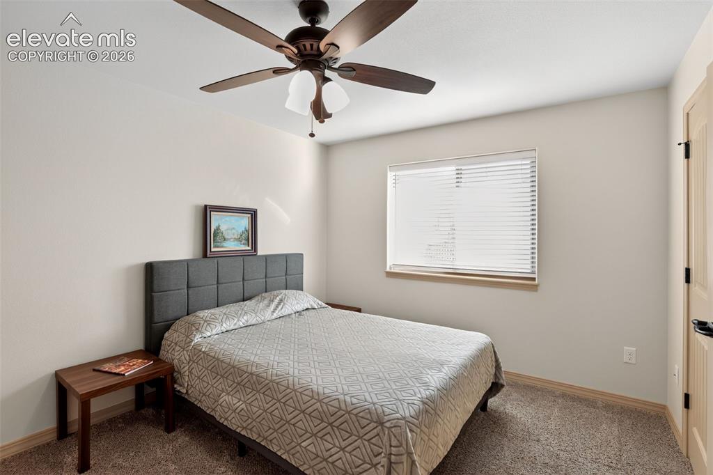 Image 15 of 34: Bedroom