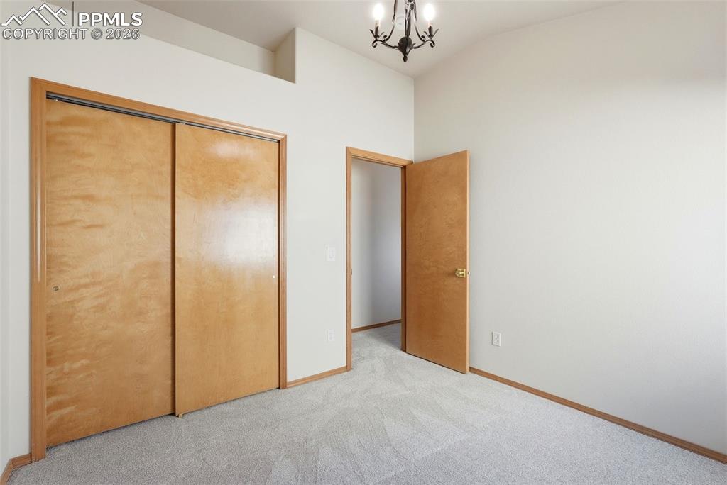 Image 23 of 45: Bedroom