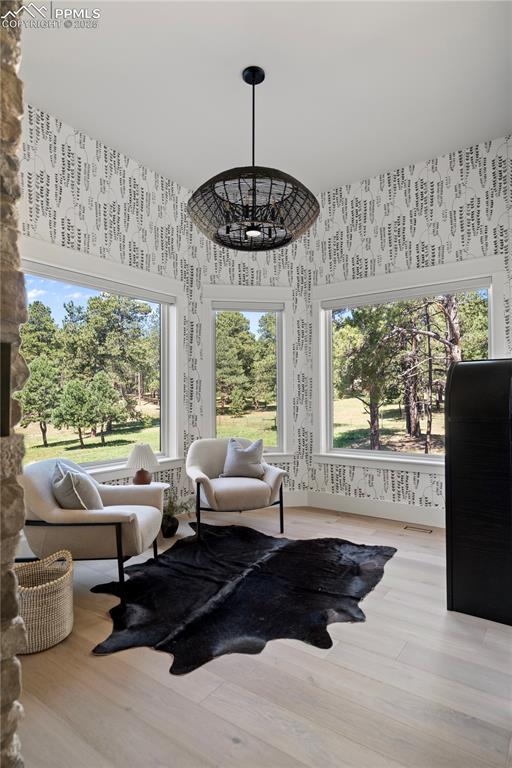 Image 21 of 49: Homework Room/Tech Space