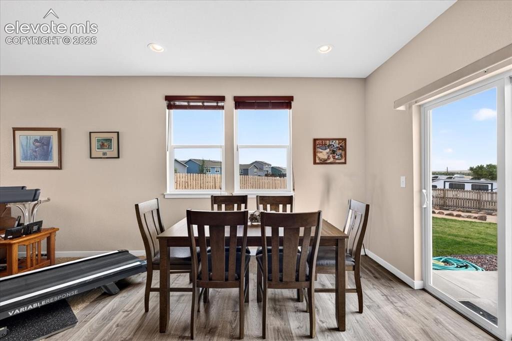 Image 8 of 39: Dining Area