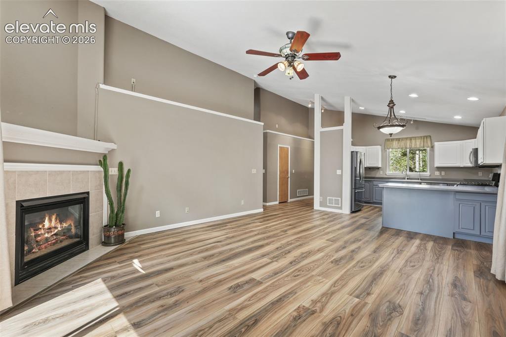 Image 8 of 49: Floorplan 4