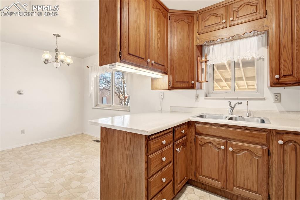 Image 3 of 29: Kitchen