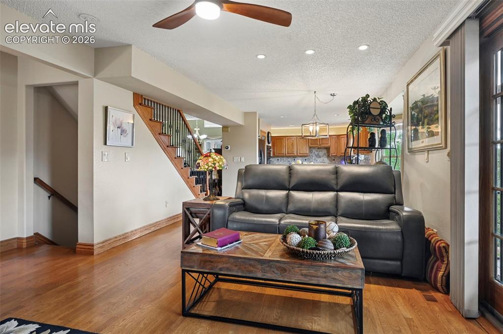 Image 16 of 50: Living Room