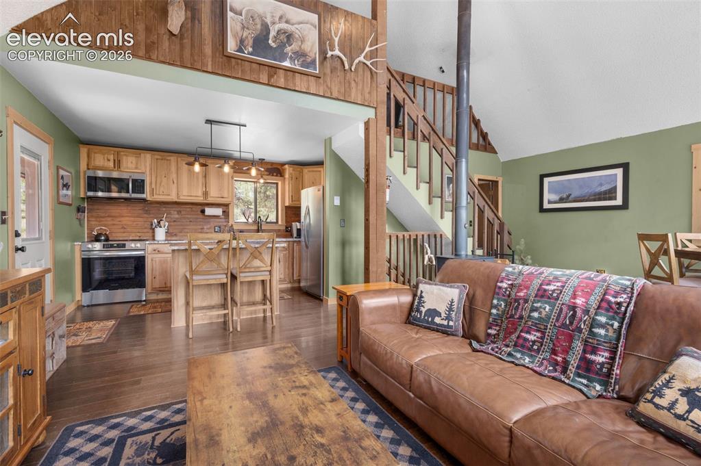 Image 9 of 33: Living Room