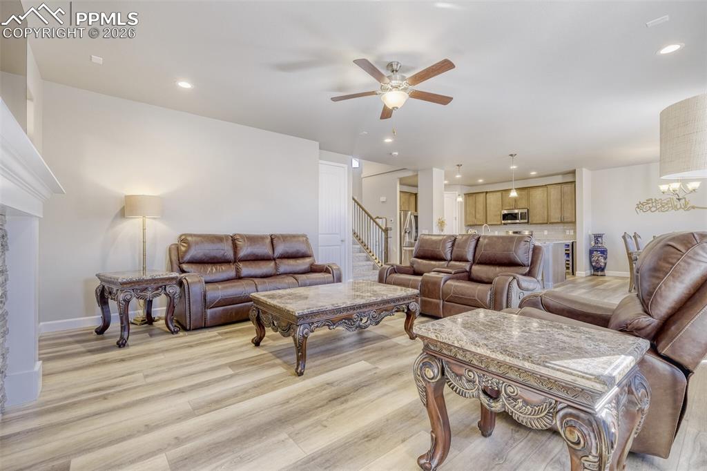 Image 13 of 42: Living Room