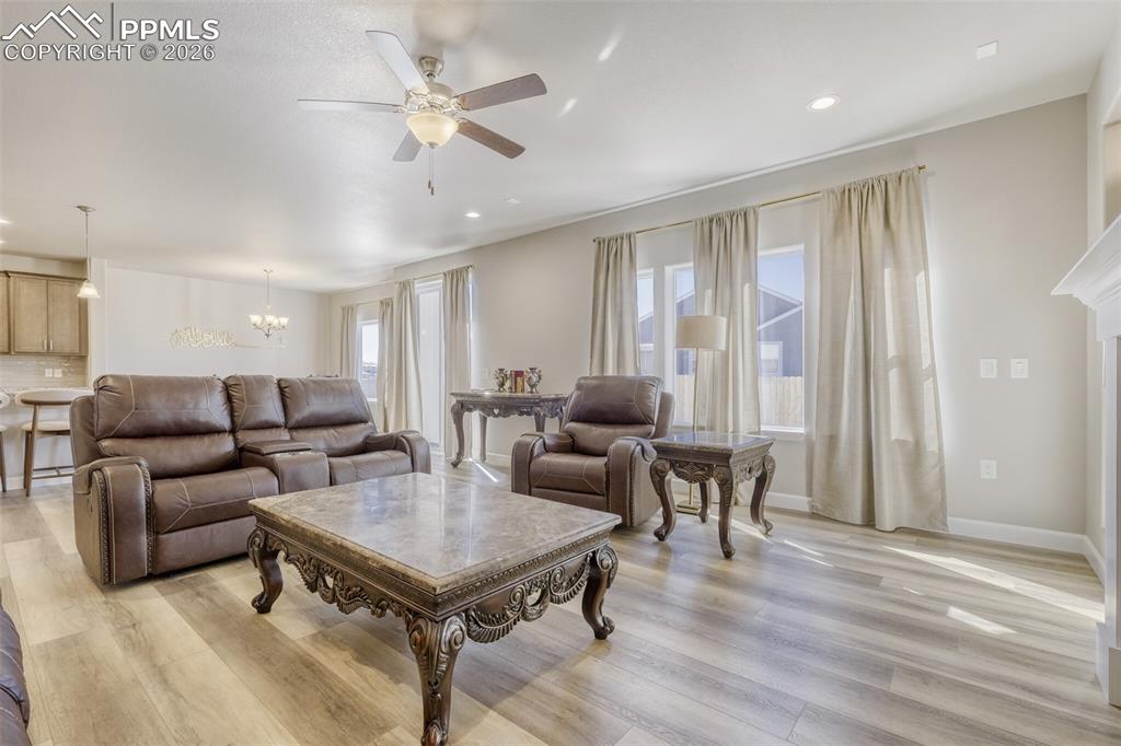 Image 14 of 42: Living Room