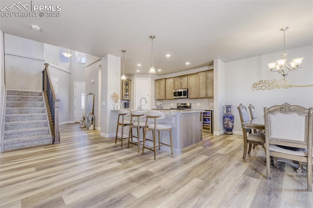 Image 6 of 42: Kitchen