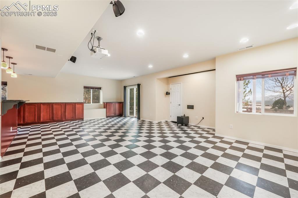 Image 44 of 50: Bedroom