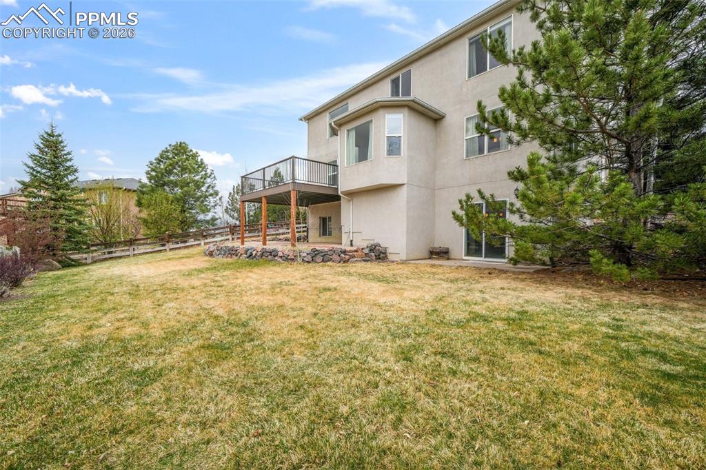 Image 50 of 50: Bathroom