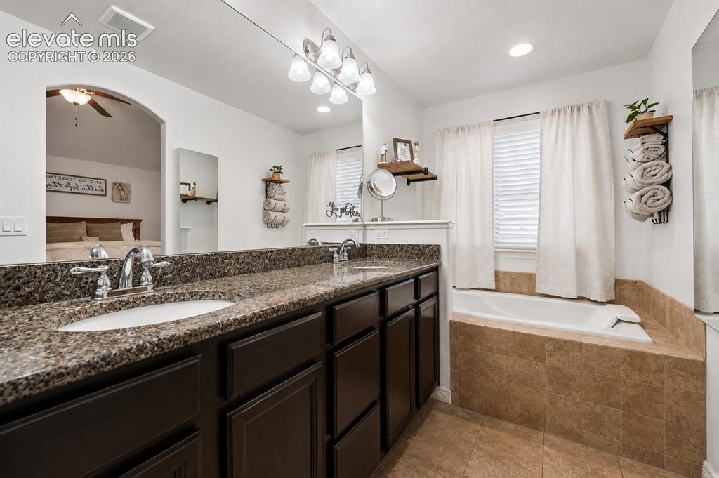 Image 19 of 50: Master Bathroom